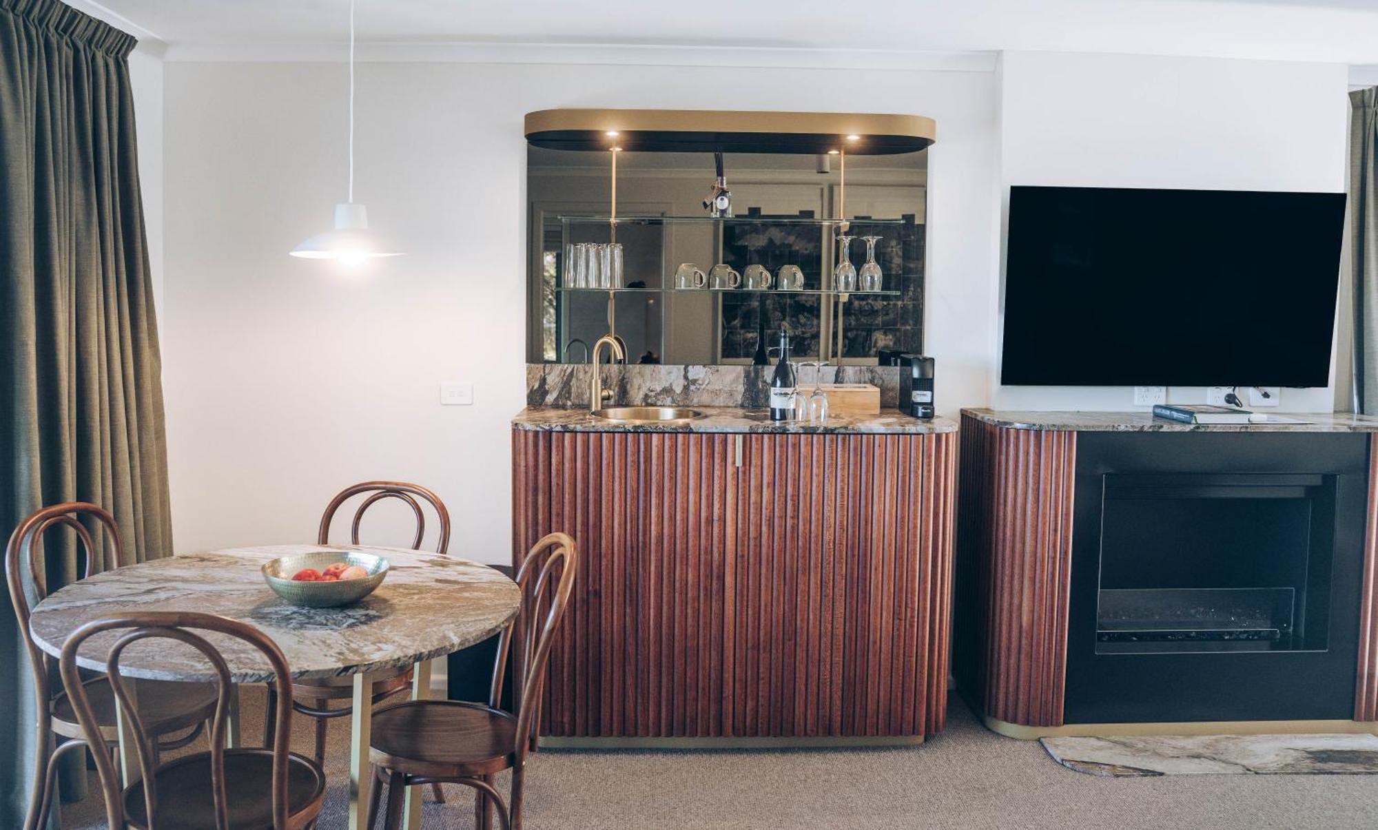 Risby Cove Boutique Hotel ストラーン エクステリア 写真