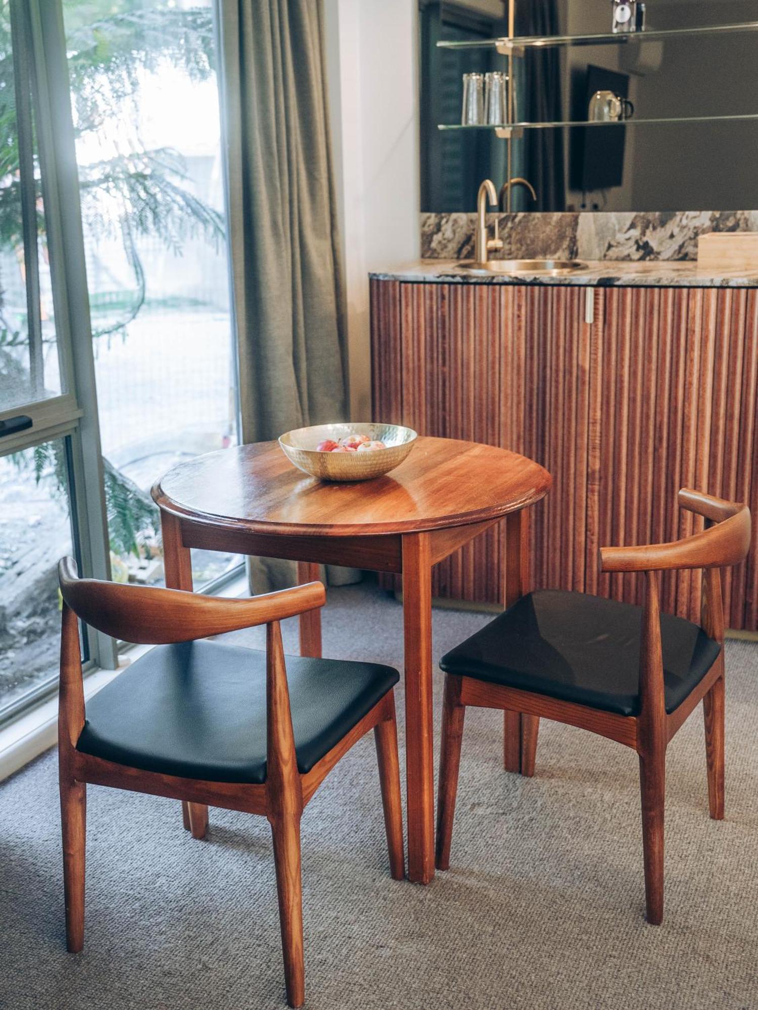 Risby Cove Boutique Hotel ストラーン エクステリア 写真